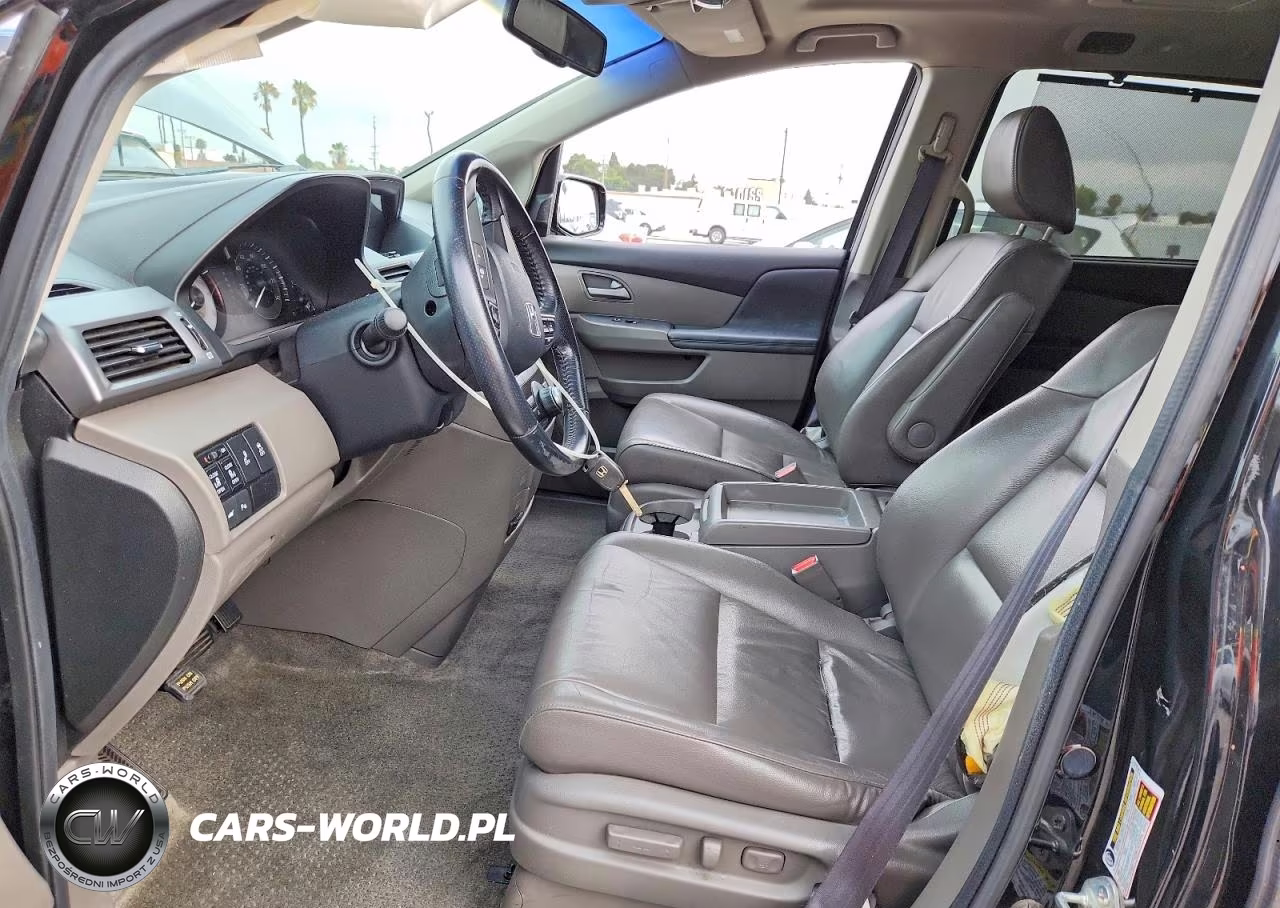 2011 Honda Odyssey Touring VIN:5FNRL5H95BB049116 - 7