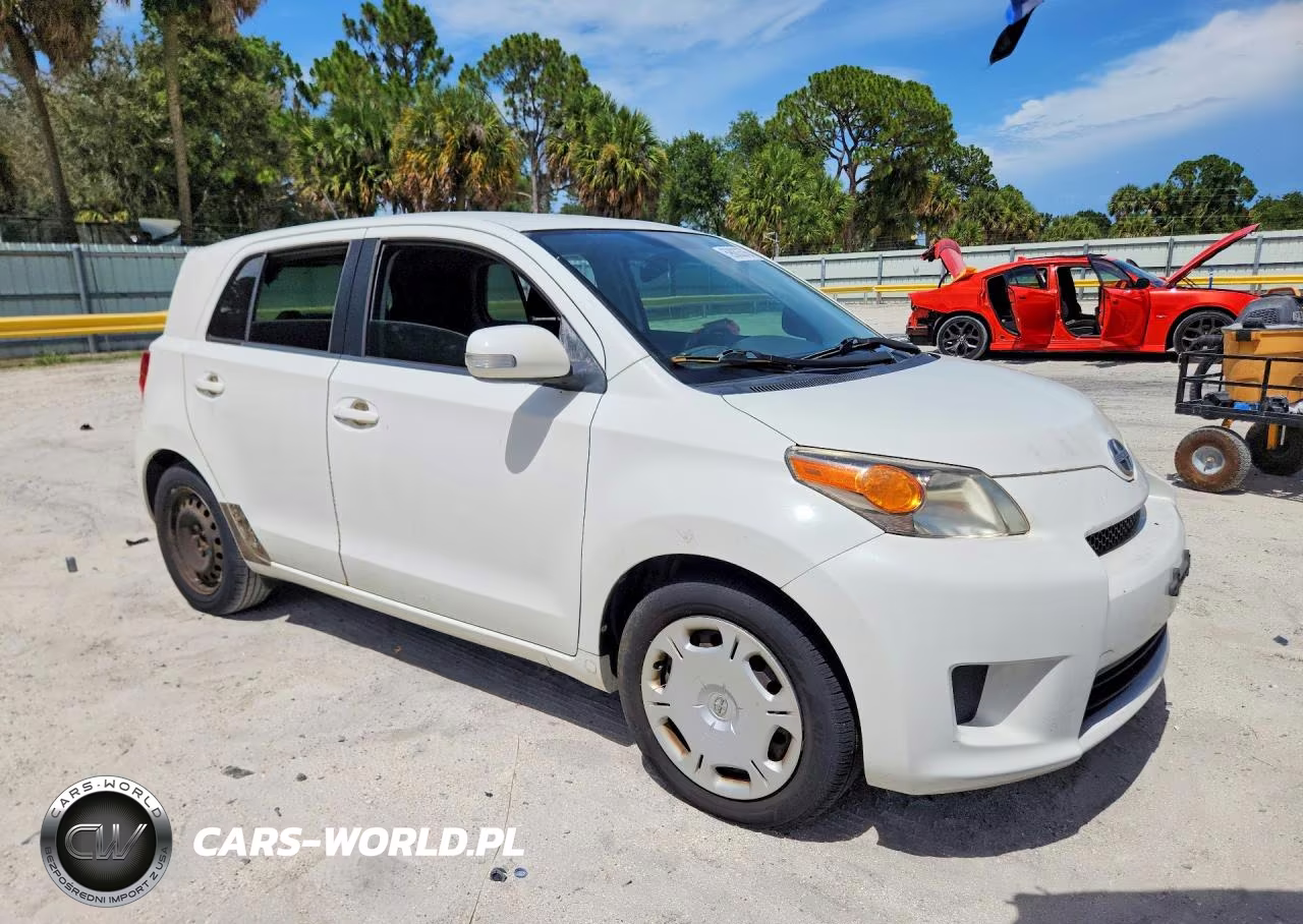 2014 Scion Xd Base VIN:JTKKUPB40E1043818 - 4