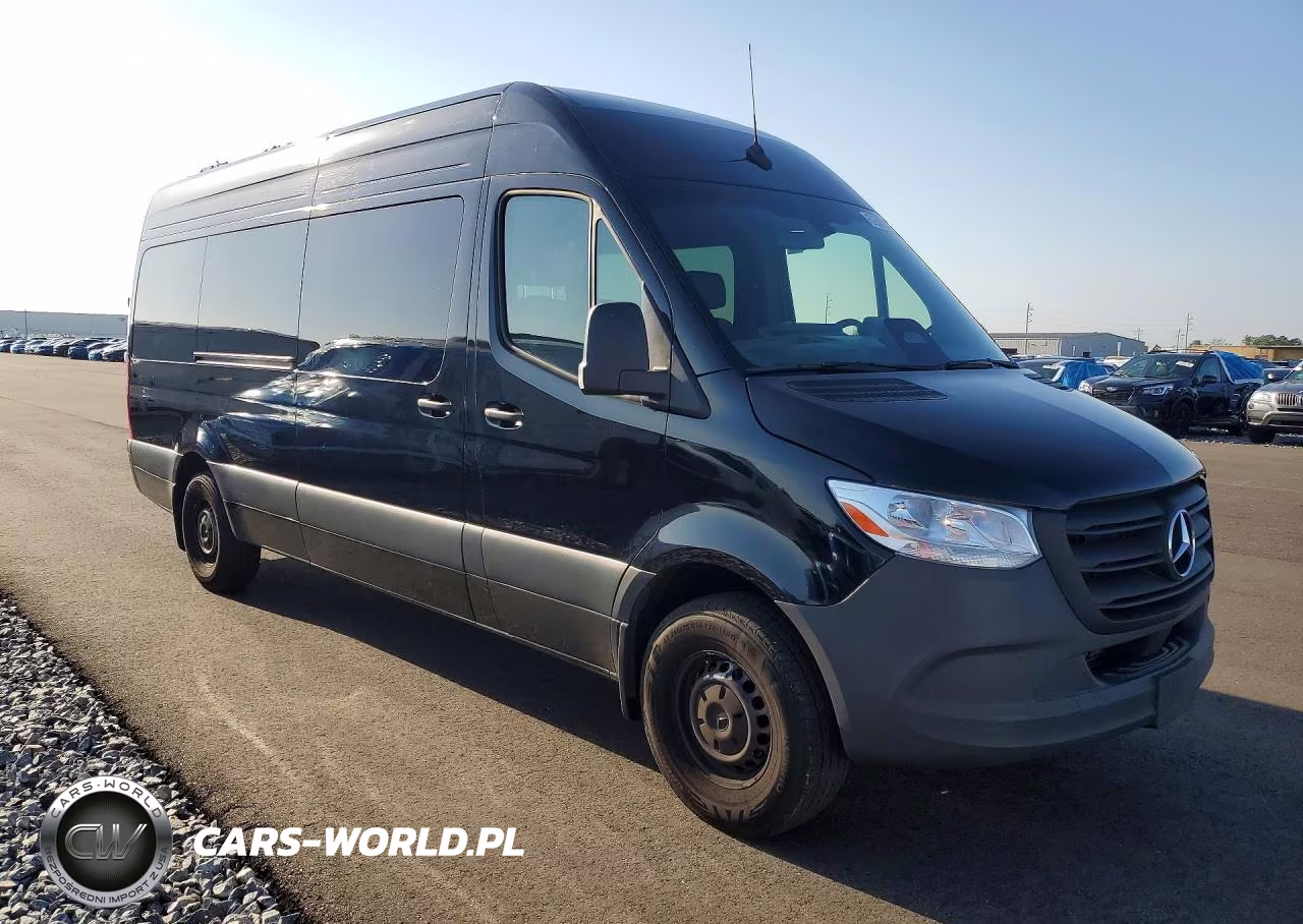 2025 Mercedes-Benz Sprinter 2500 VIN:W1Z4KGHY9ST214329 - 4
