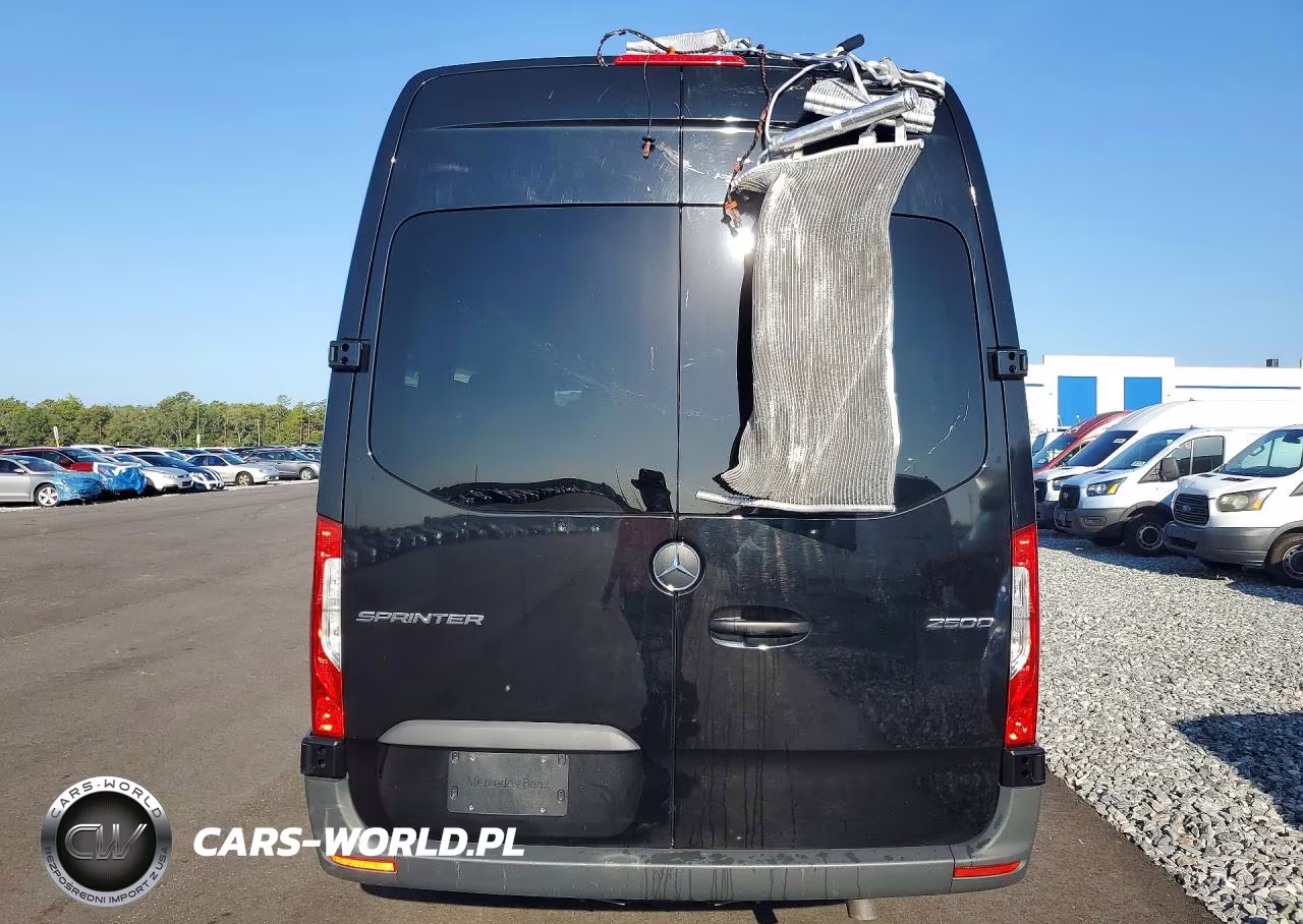 2025 Mercedes-Benz Sprinter 2500 VIN:W1Z4KGHY9ST214329 - 6