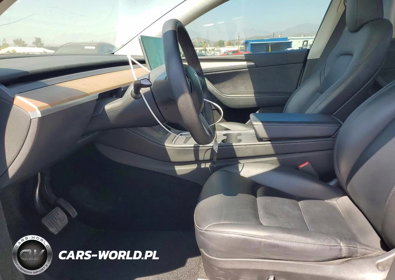 2023 Tesla Model Y VIN:7SAYGDEE1PA164380 - 7
