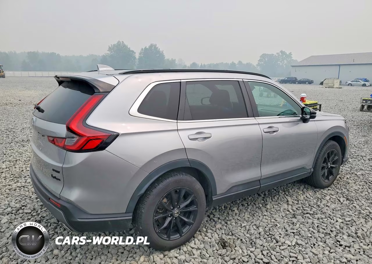 2023 Honda Cr-V Sport VIN:2HKRS6H53PH815469 - 3