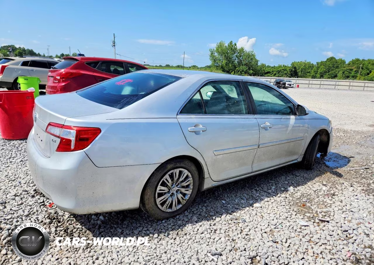 2014 Toyota Camry Le VIN:4T1BF1FK0EU363707 - 3