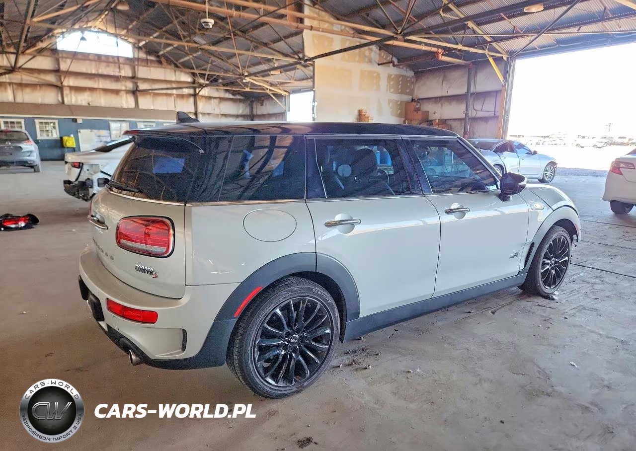 2021 Mini Cooper S Clubman All4 VIN:WMWXJ1C06M2P38700 - 3