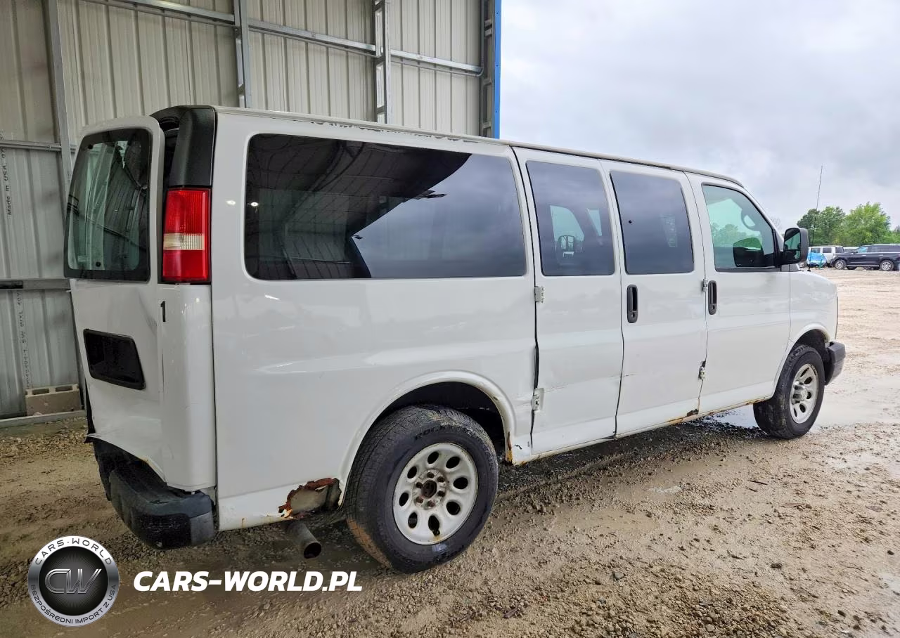 2010 Chevrolet Express G1500 VIN:1GCUGADX0A1123254 - 3