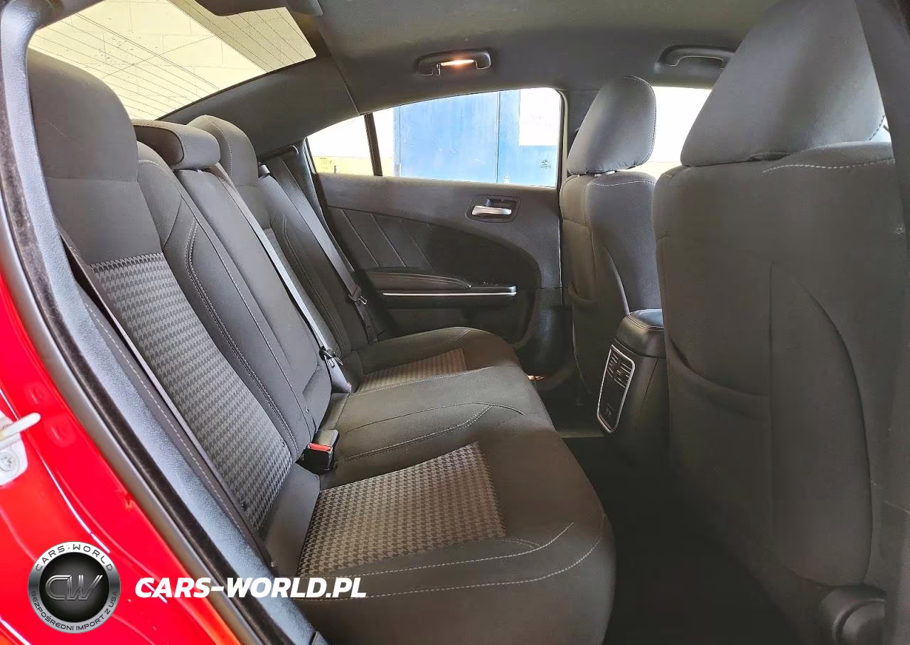 2023 Dodge Charger Sxt VIN:2C3CDXBG2PH582925 - 10