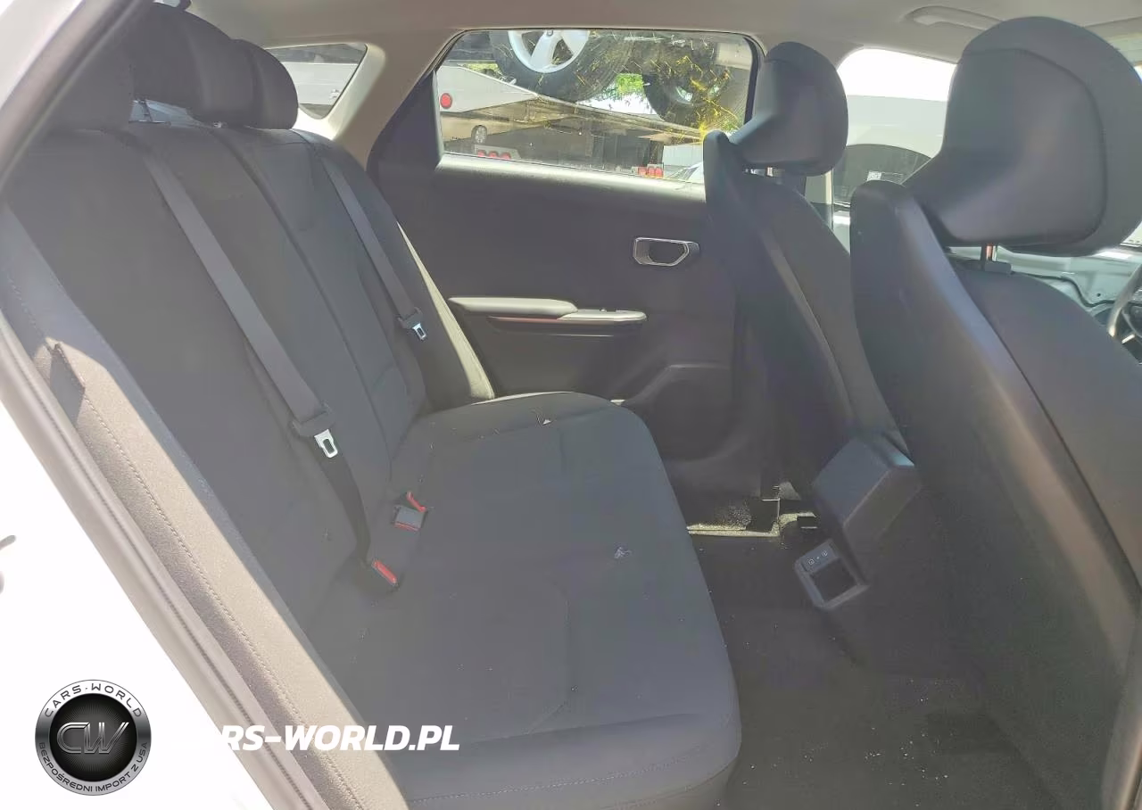 2026 Kia K4 Lxs VIN:3KPFT4DE1TE314816 - 10