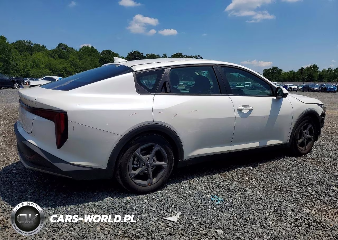 2026 Kia K4 Lxs VIN:3KPFT4DE1TE314816 - 3