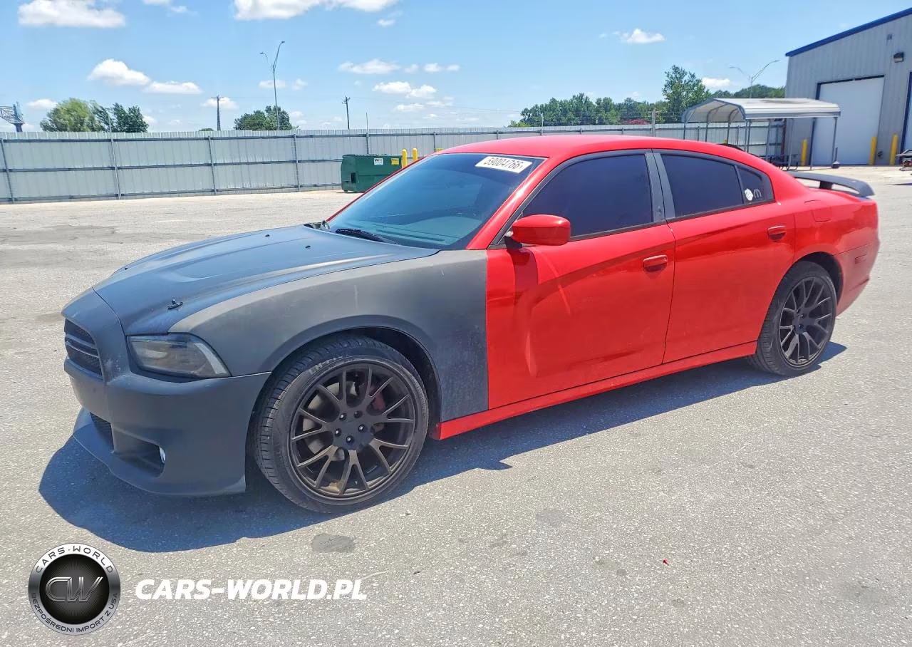 2013 Dodge Charger R – zdjęcie 1 z 12
