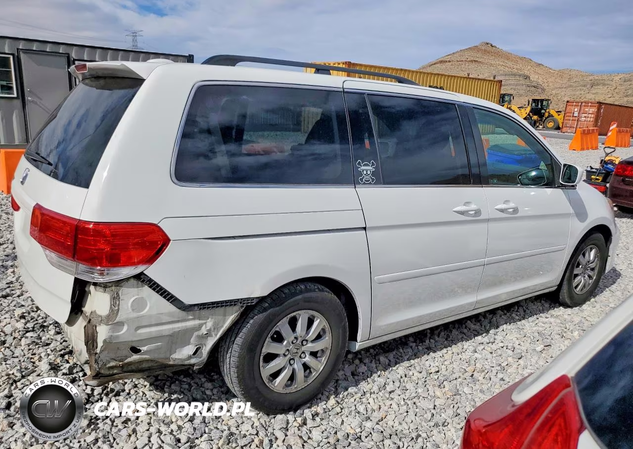 2010 Honda Odyssey Exl VIN:5FNRL3H67AB041088 - 3