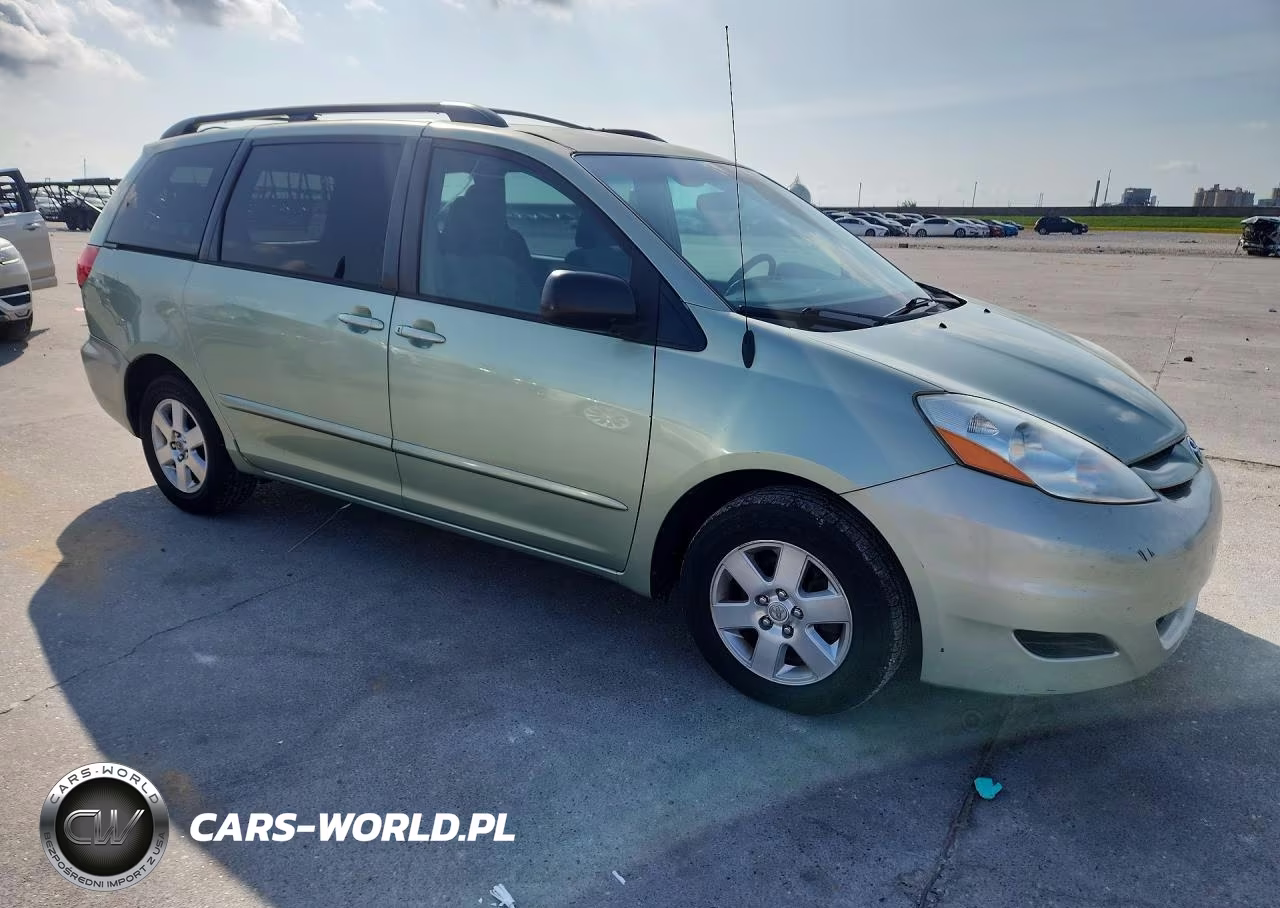 2009 Toyota Sienna Le 7-Passenger VIN:5TDZK23C79S274518 - 4