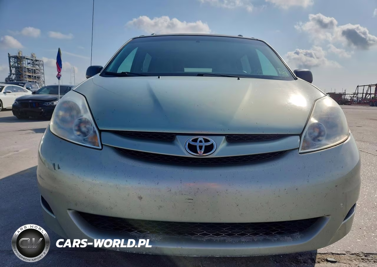 2009 Toyota Sienna Le 7-Passenger VIN:5TDZK23C79S274518 - 5