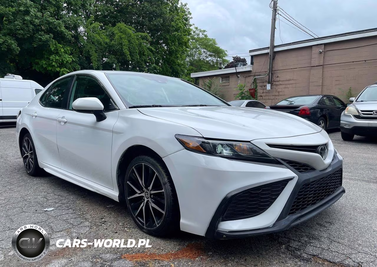 2021 Toyota Camry Se – zdjęcie 1 z 14