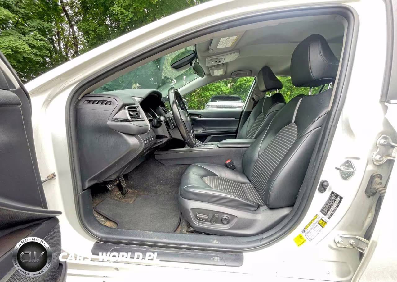 2021 Toyota Camry Se VIN:4T1G11AK6MU5588 - 11