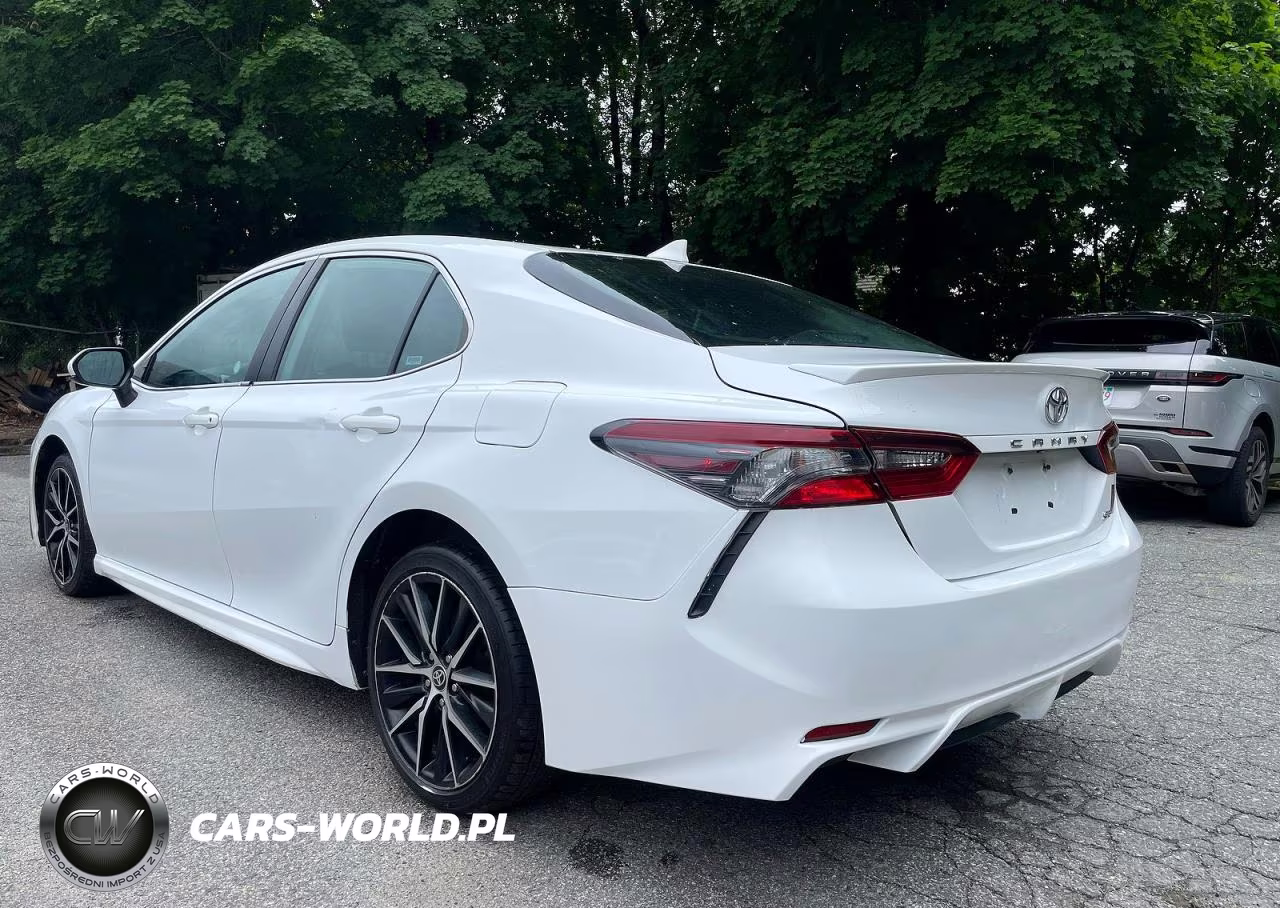 2021 Toyota Camry Se VIN:4T1G11AK6MU5588 - 3
