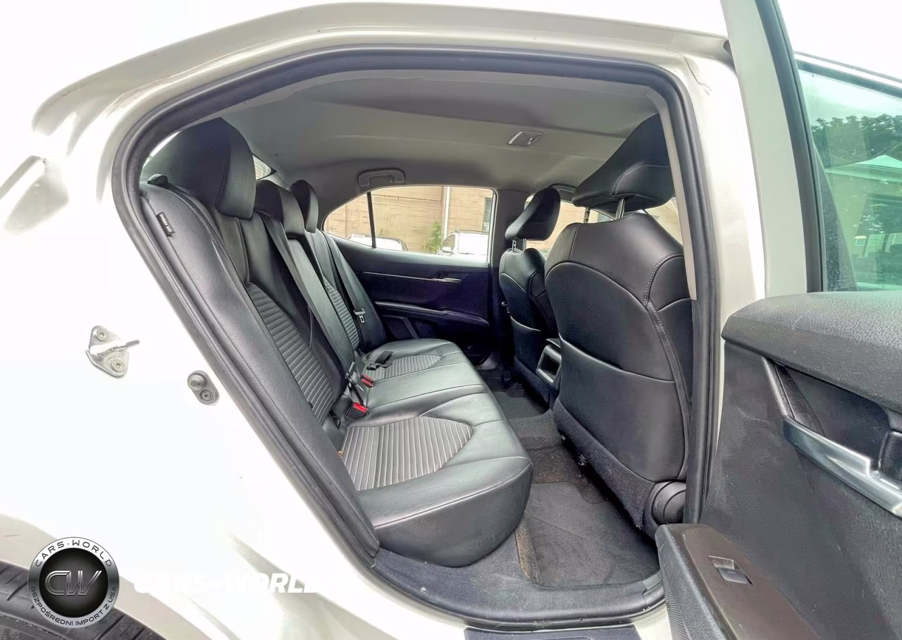 2021 Toyota Camry Se VIN:4T1G11AK6MU5588 - 6
