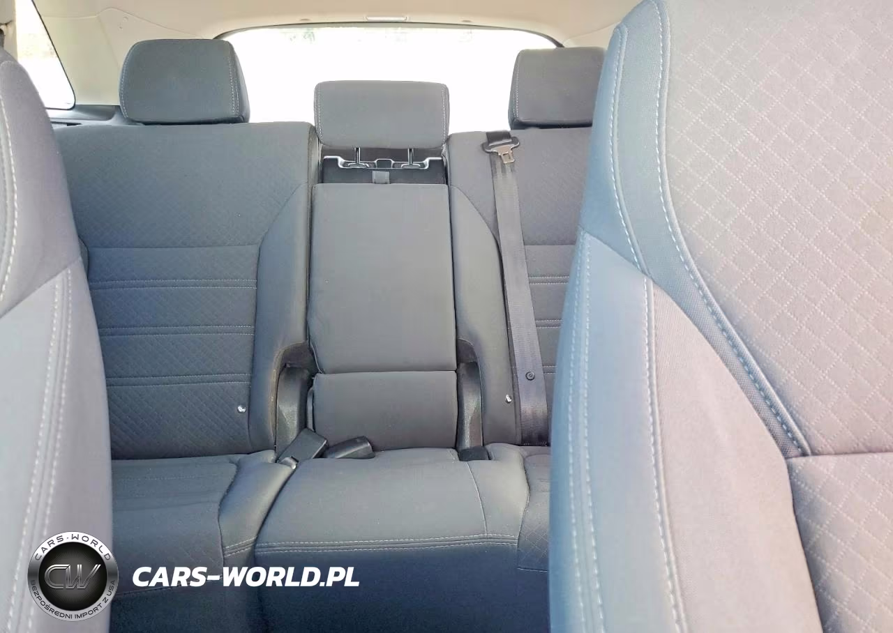 2017 Kia Sorento Lx V6 VIN:5XYPGDA50HG227416 - 10