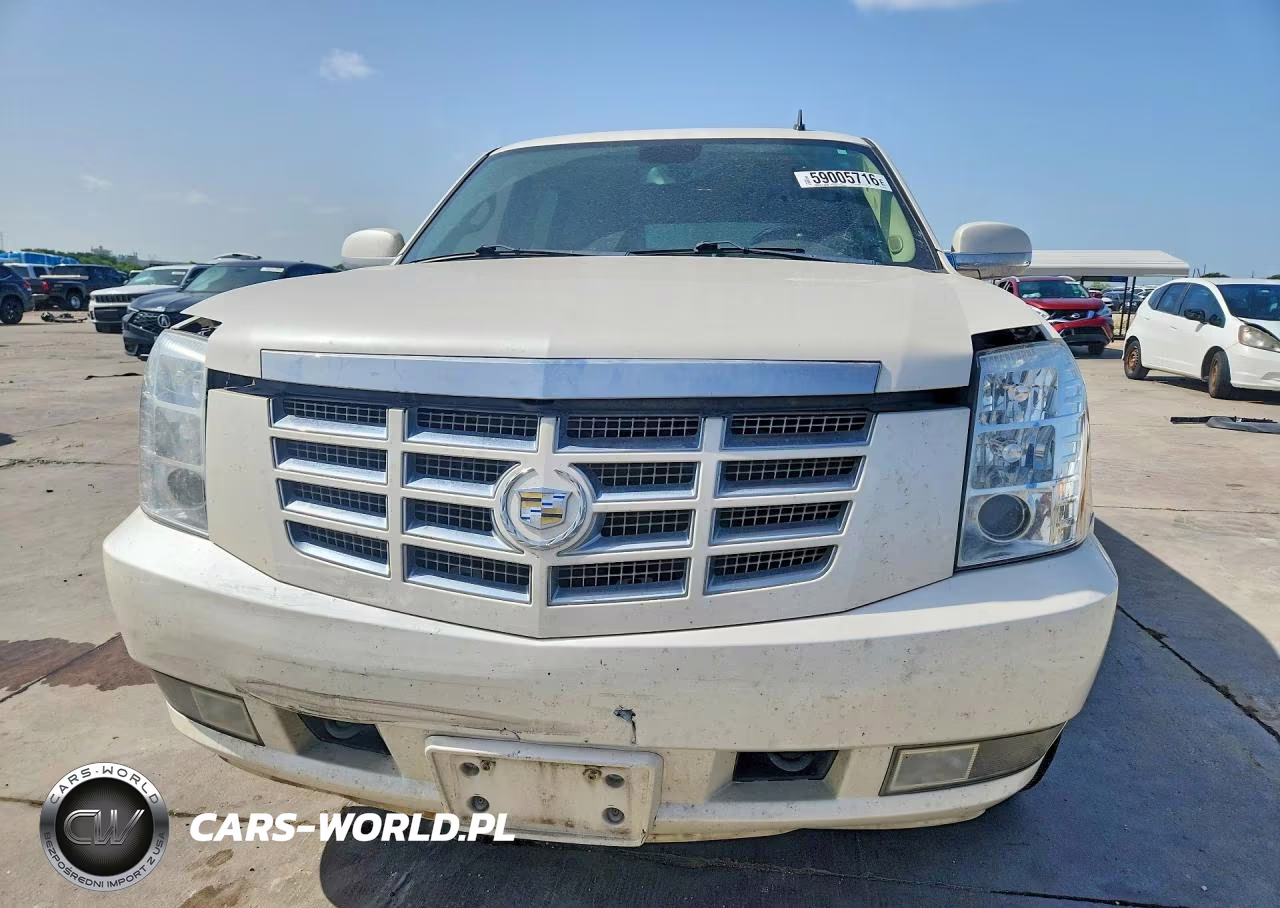 2012 Cadillac Escalade VIN:1GYS3AEFXCR211719 - 5