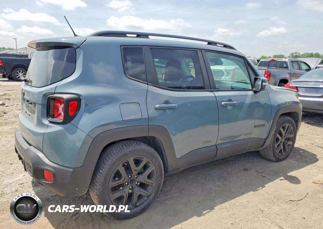 2017 Jeep Renegade Latitude VIN:ZACCJABB5HPG26552 - 3