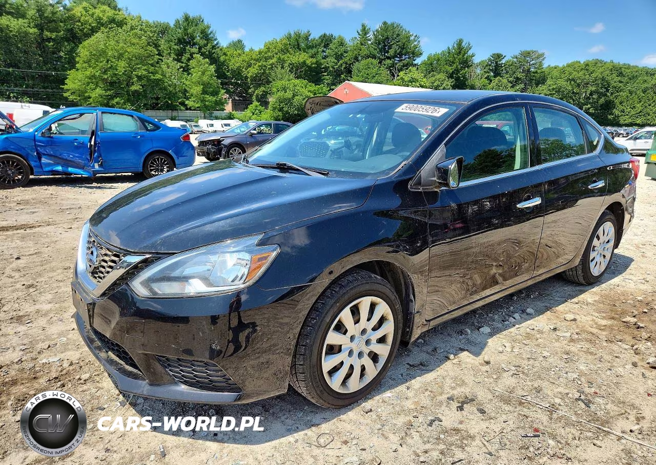 2017 Nissan Sentra S – zdjęcie 1 z 12