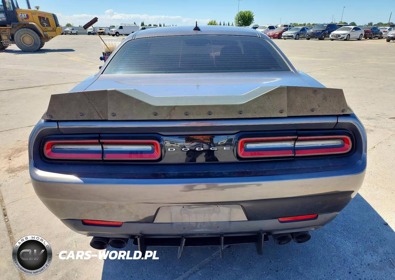 2019 Dodge Challenger R-T VIN:2C3CDZBT2KH552258 - 6