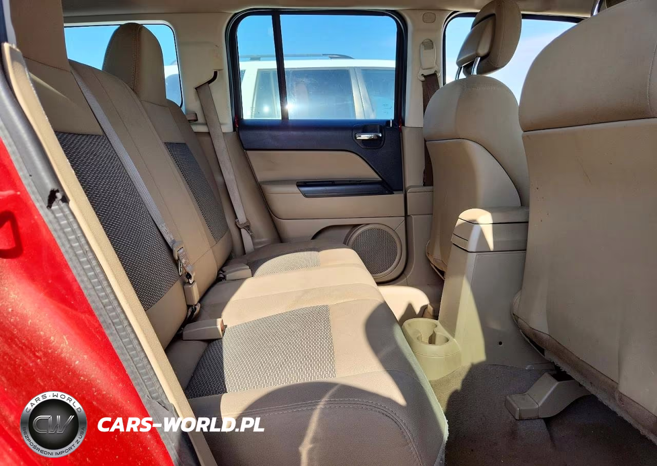 2010 Jeep Patriot VIN:1J4NT2GB3AD660084 - 11