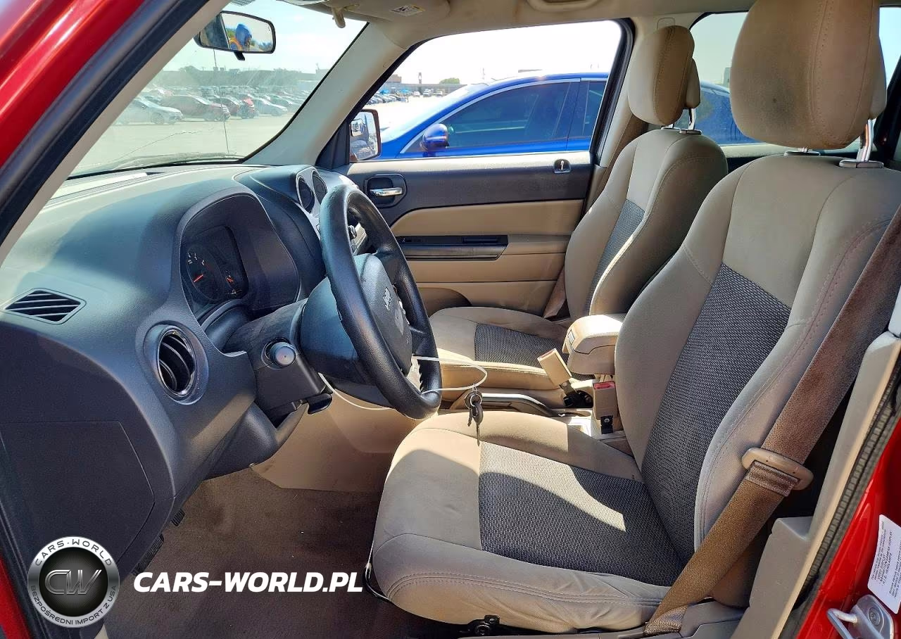 2010 Jeep Patriot VIN:1J4NT2GB3AD660084 - 7