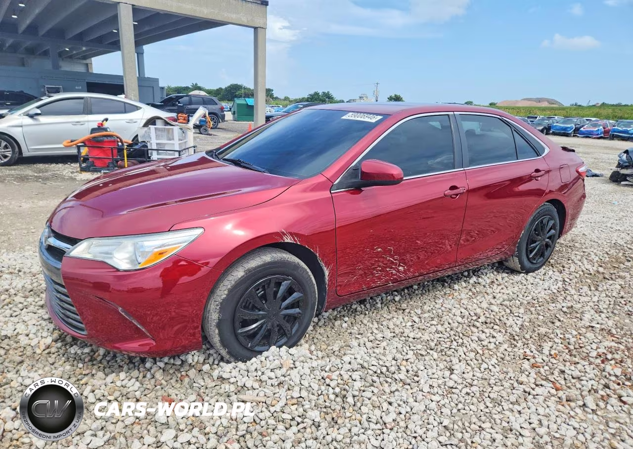 2016 Toyota Camry Le
