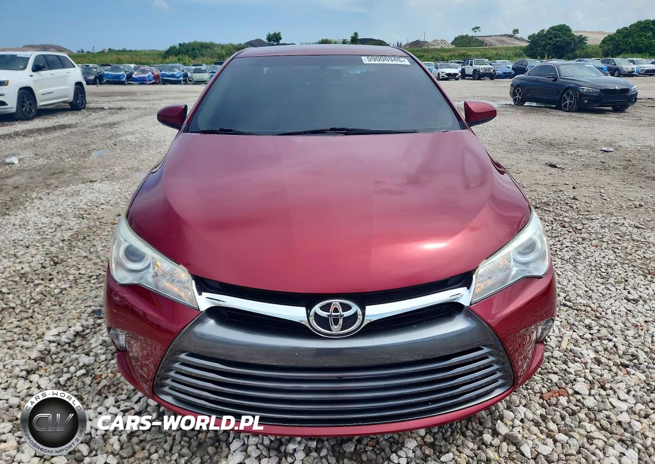 2016 Toyota Camry Le VIN:4T1BF1FK8GU528115 - 5