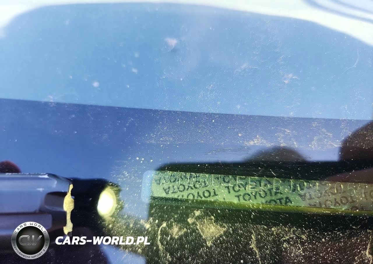 2011 Toyota Corolla Le VIN:JTDBU4EE6BJ092057 - 12