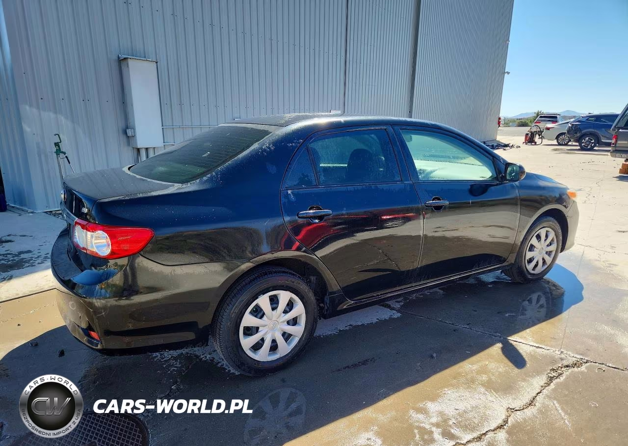 2011 Toyota Corolla Le VIN:JTDBU4EE6BJ092057 - 3
