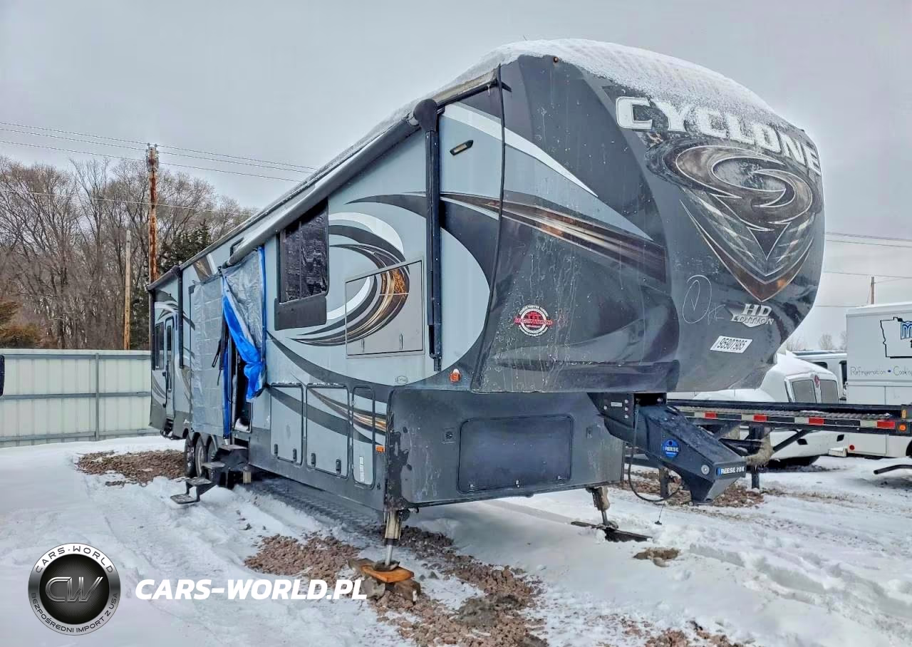 2017 Heartland Cyclone Camper – zdjęcie 1 z 10