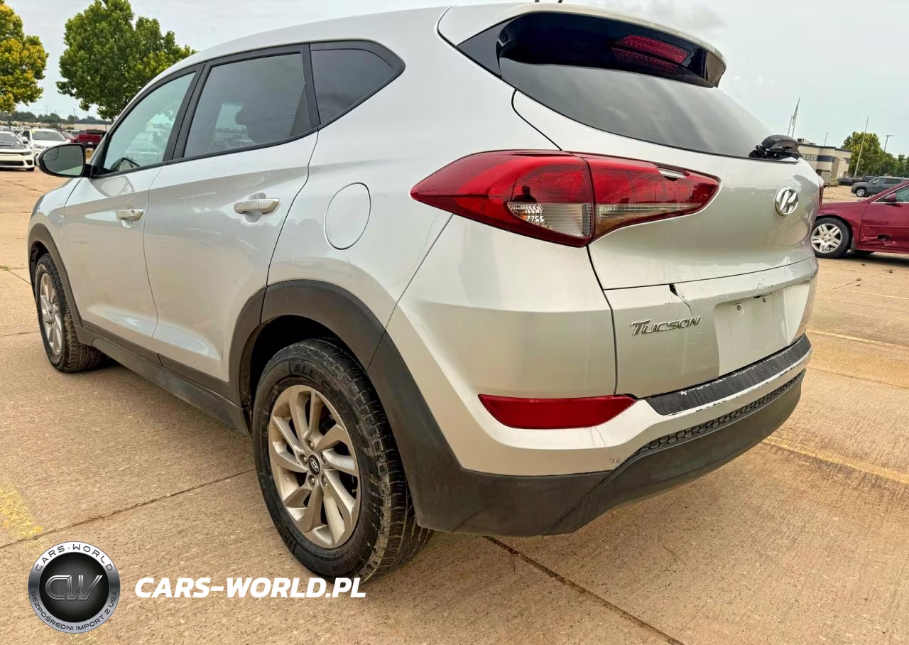 2017 Hyundai Tucson Se VIN:KM8J23A43HU352846 - 3