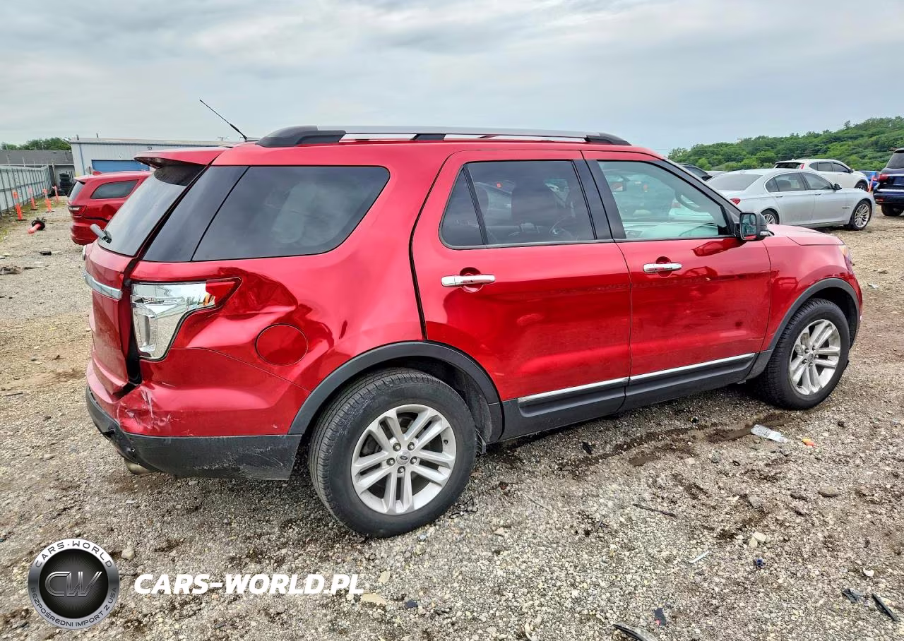 2011 Ford Explorer Xlt VIN:1FMHK7D84BGA10011 - 3