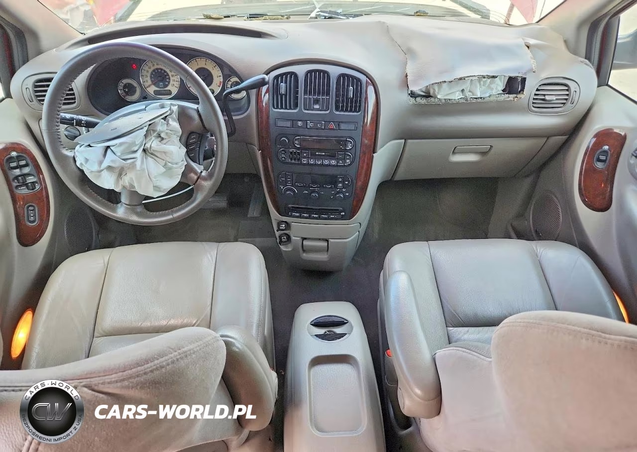 2001 Chrysler Town & Country Limited VIN:2C8GP64L31R165869 - 8