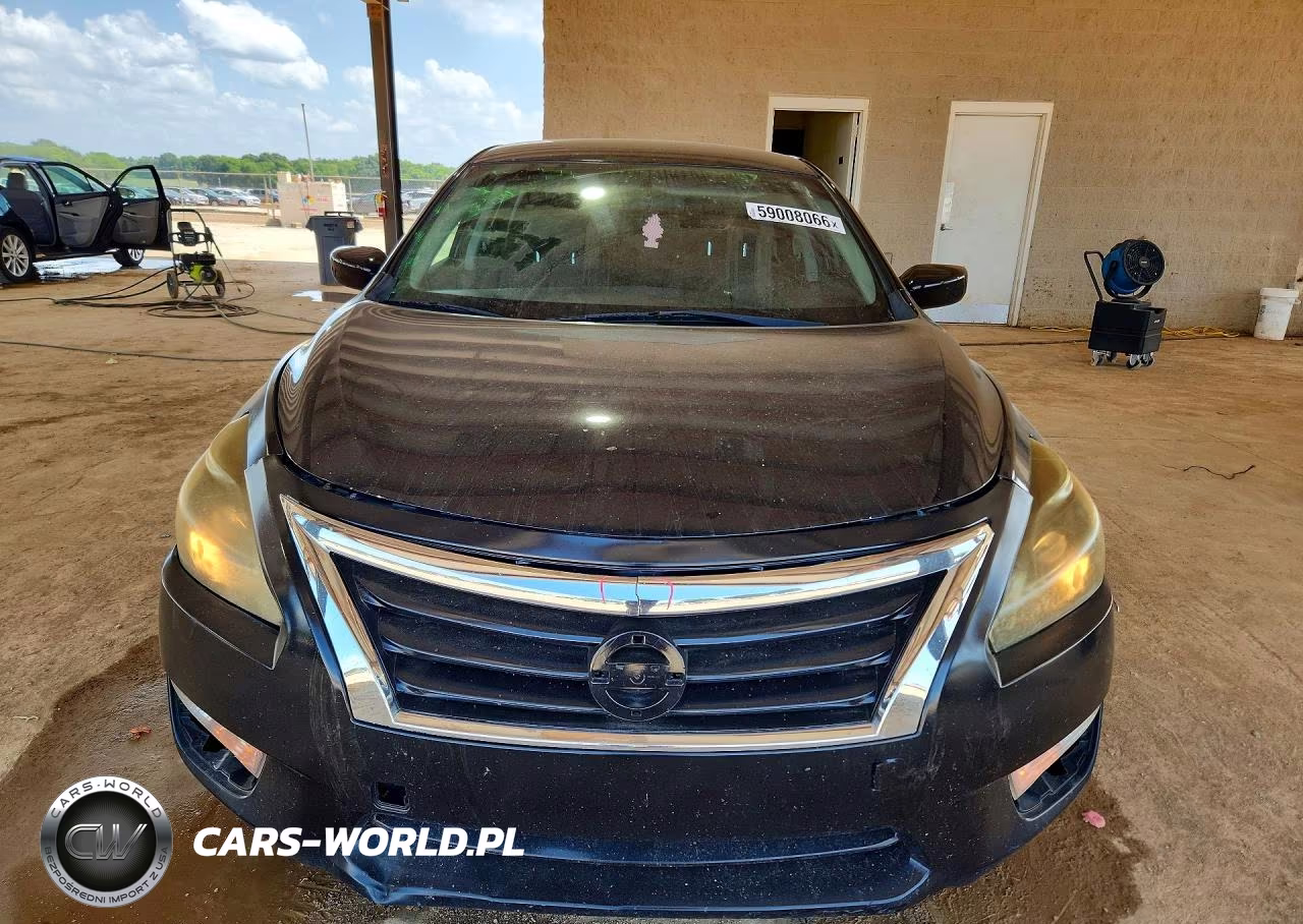 2014 Nissan Altima 2.5 S VIN:1N4AL3AP8EC175424 - 5