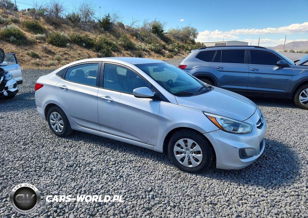 2016 Hyundai Accent Se VIN:KMHCT4AE4GU948874 - 4