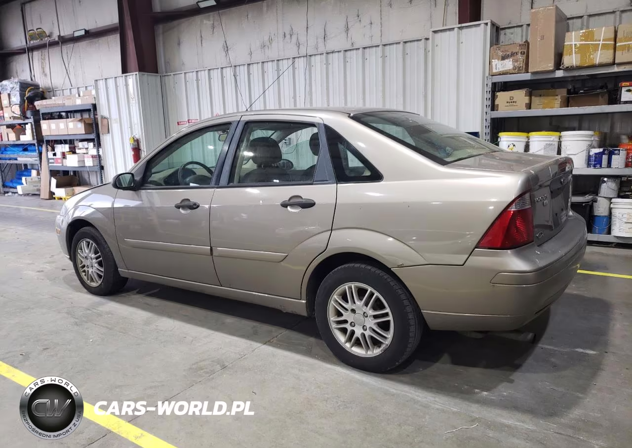 2005 Ford Focus Zx4 VIN:1FAFP34N35W214018 - 2