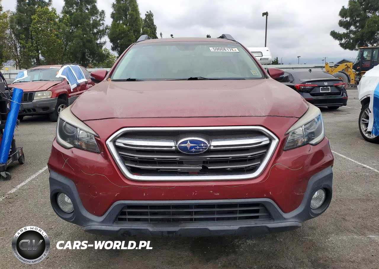 2018 Subaru Outback 2.5I Premium VIN:4S4BSAFC8J3333889 - 5