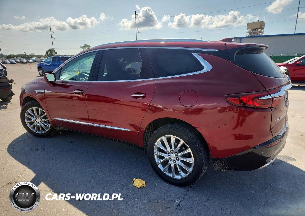 2018 Buick Enclave Premium VIN:5GAERCKWXJJ151066 - 2