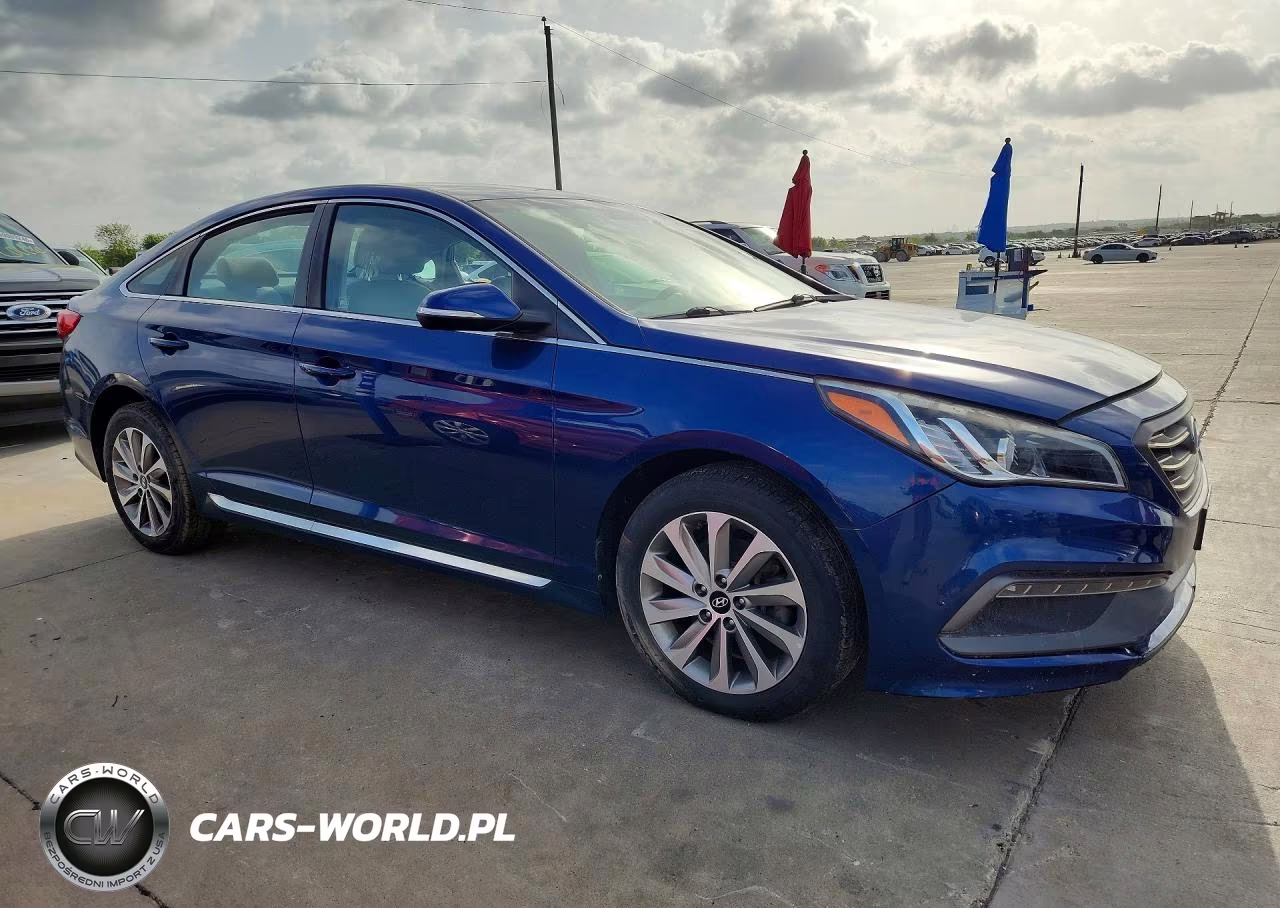 2017 Hyundai Sonata Sport VIN:5NPE34AF2HH539712 - 4