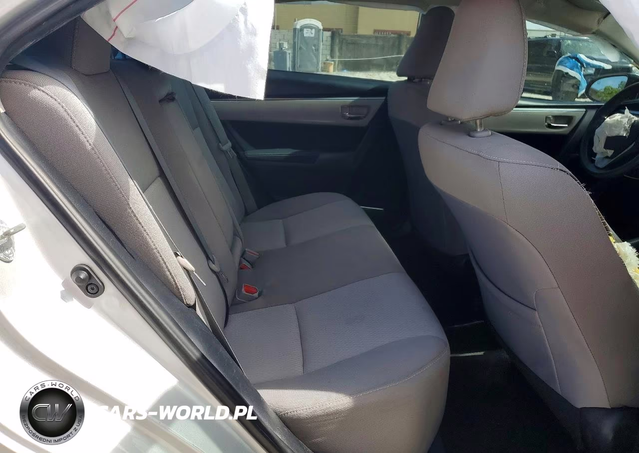 2015 Toyota Corolla Le VIN:2T1BURHEXFC326484 - 10