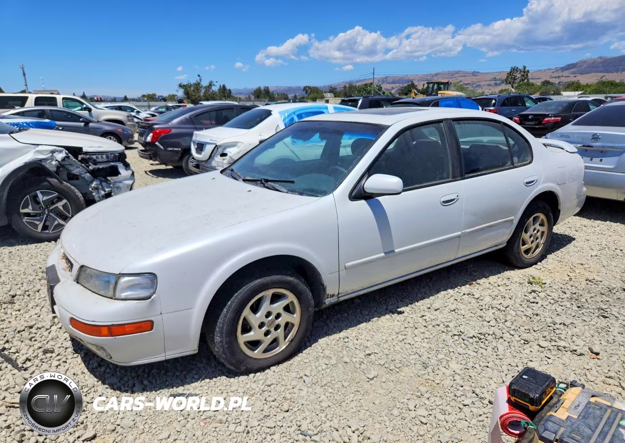 1995 Nissan Maxima