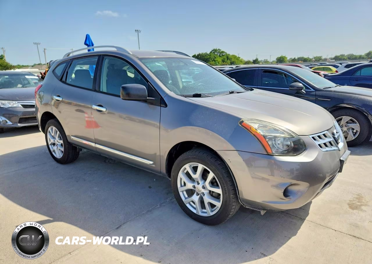 2015 Nissan Rogue Select S VIN:JN8AS5MT4FW155001 - 4