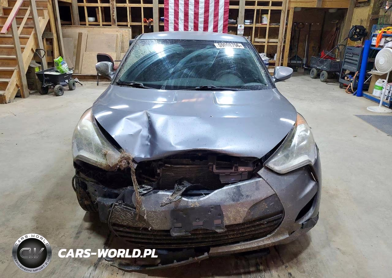 2016 Hyundai Veloster Base VIN:KMHTC6AD5GU290193 - 5