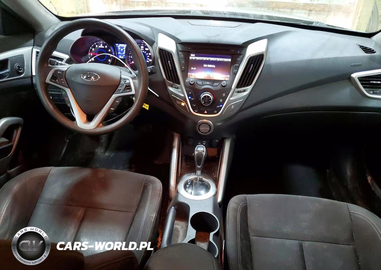 2016 Hyundai Veloster Base VIN:KMHTC6AD5GU290193 - 8