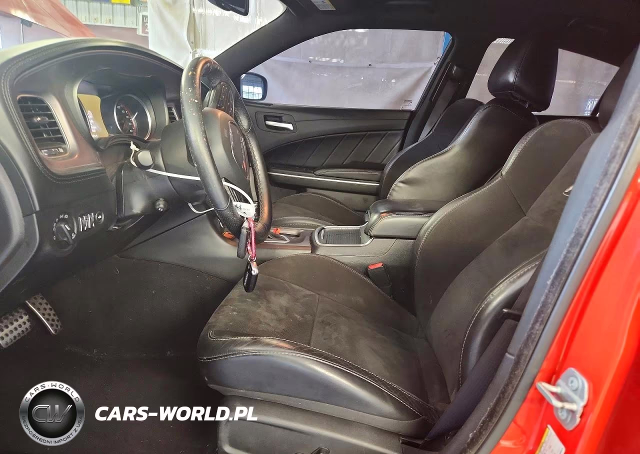 2023 Dodge Charger Scat Pack VIN:2C3CDXGJ9PH690429 - 7