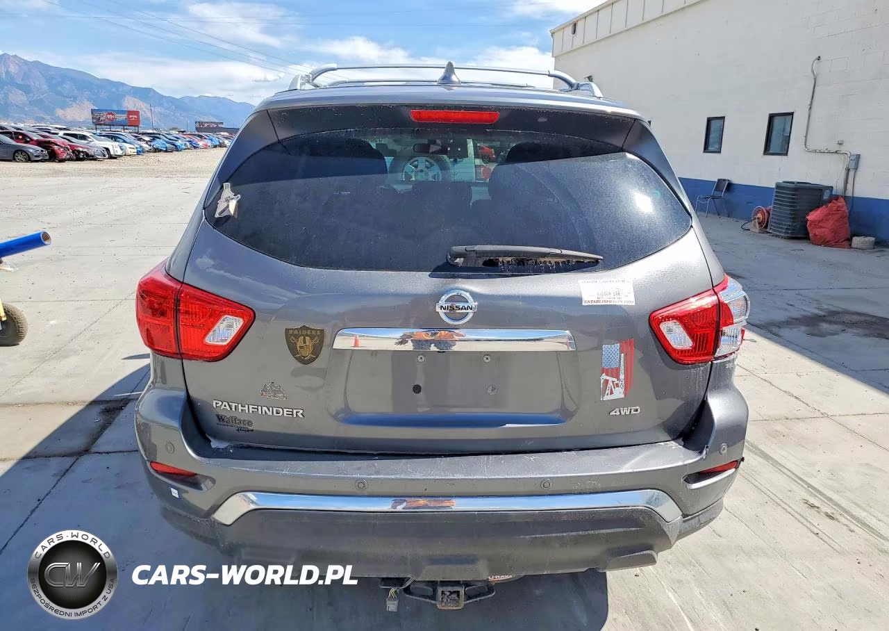 2020 Nissan Pathfinder S VIN:5N1DR2AM8LC575787 - 6