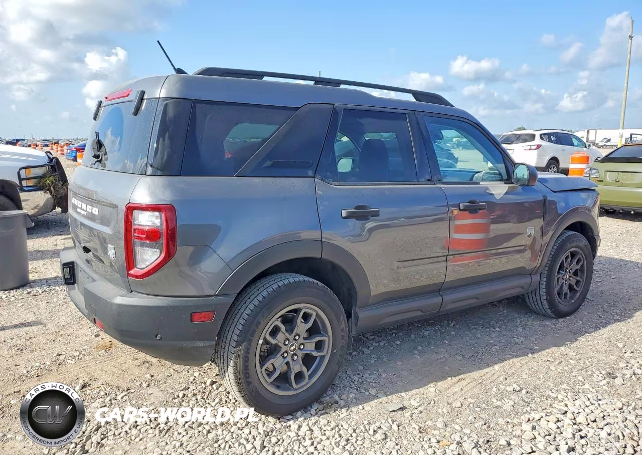 2022 Ford Bronco Sport Big Bend VIN:3FMCR9B6XNRE09215 - 3