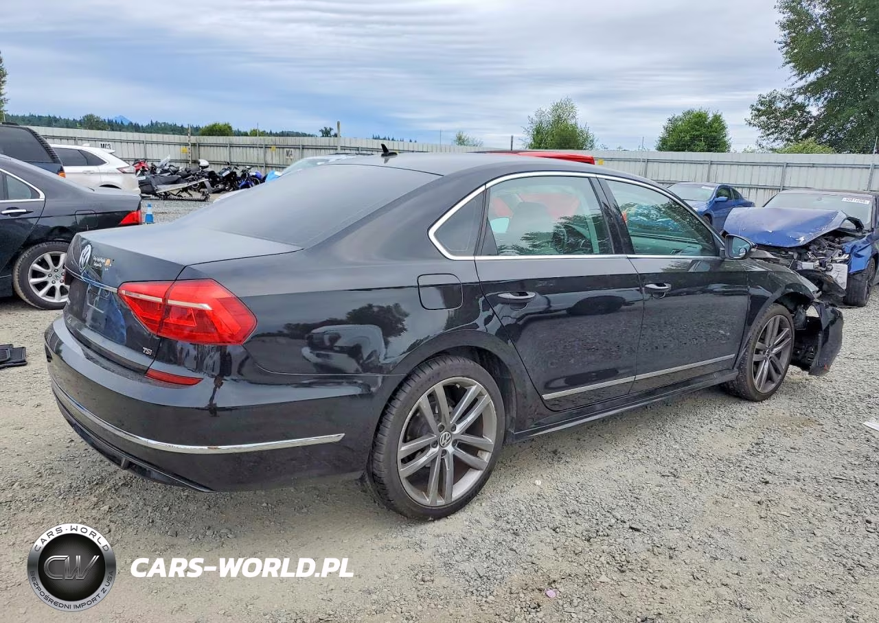 2016 Volkswagen Passat S VIN:1VWAT7A3XGC045367 - 3